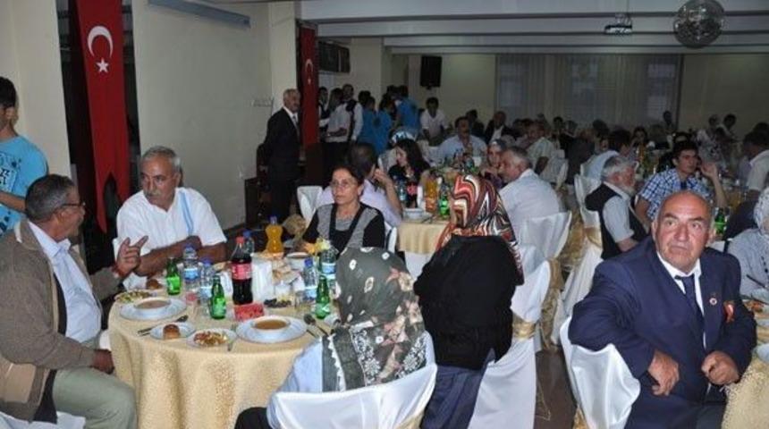 Şehit Yakınları Ve Gazilere İftar