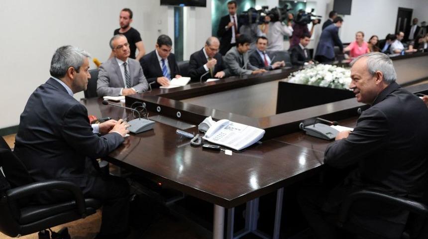 Erg&uuml;n'den Yerli Araba Sitemi: Babalar Var Yiğit Değil, Yiğitler Var Baba Değil