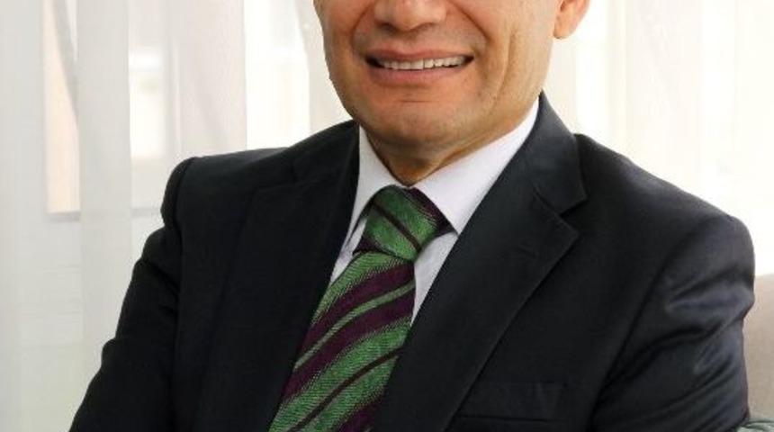 İş Dinyasından "topuk" Sesleri Yükseliyor