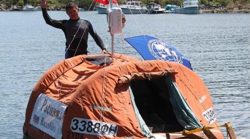 Rus Fotoğraf&ccedil;ı, Karadeniz&rsquo;i Y&uuml;zerek Ge&ccedil;ecek
