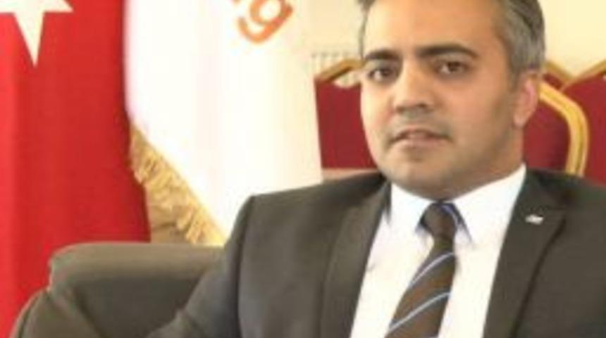 Topal, Basın &ccedil;alışanlarının bayramını kutladı