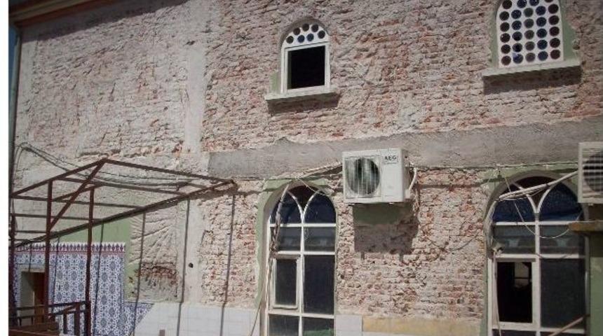 Merkez Camii'ndeki Onarım Ve G&uuml;&ccedil;lendirme &Ccedil;alışmaları Tamamlandı