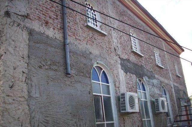 Merkez Camii'ndeki Onarım Ve Güçlendirme Çalışmaları Tamamlandı