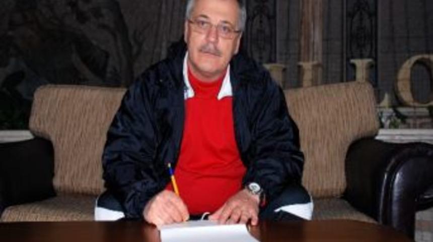 Adanaspor Teknik Direkt&ouml;r&uuml; Al Fikst&uuml;r&uuml; Değerlendirdi