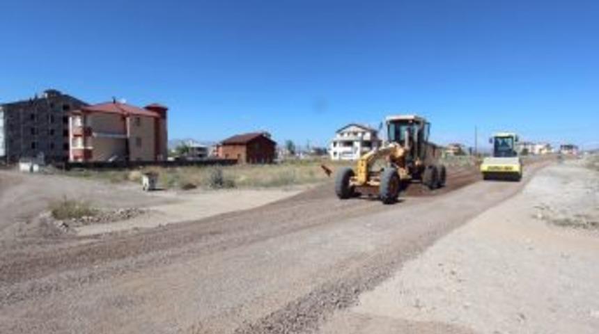Aziziye Belediyesi Dadaşkent'te Yeni Imar Yolları A&ccedil;tı