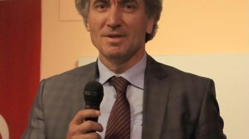 Rekt&ouml;r Prof. Dr. Korkmaz, Ar&uuml;&rsquo;n&uuml;n Yeni Memurlarıyla Bir Araya Geldi