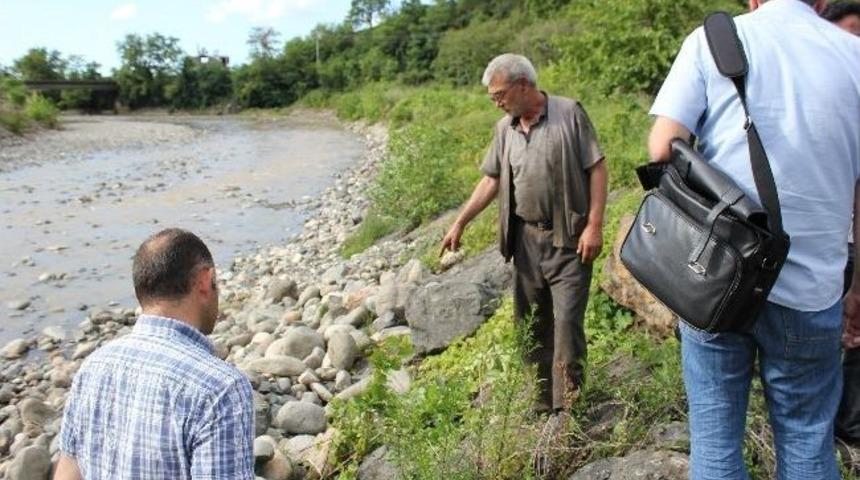 Giresun&rsquo;da Dere Kenarında Top Mermisi Bulundu