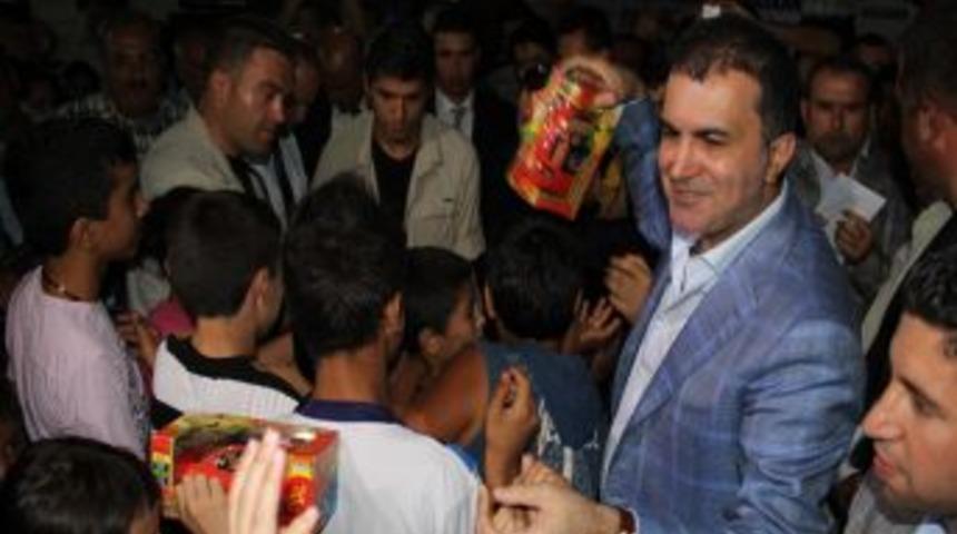 'Milletten Aldığımız G&uuml;&ccedil;le B&ouml;lgedeki Mazlum Insanlara Ulaşmaya &Ccedil;alışıyoruz'