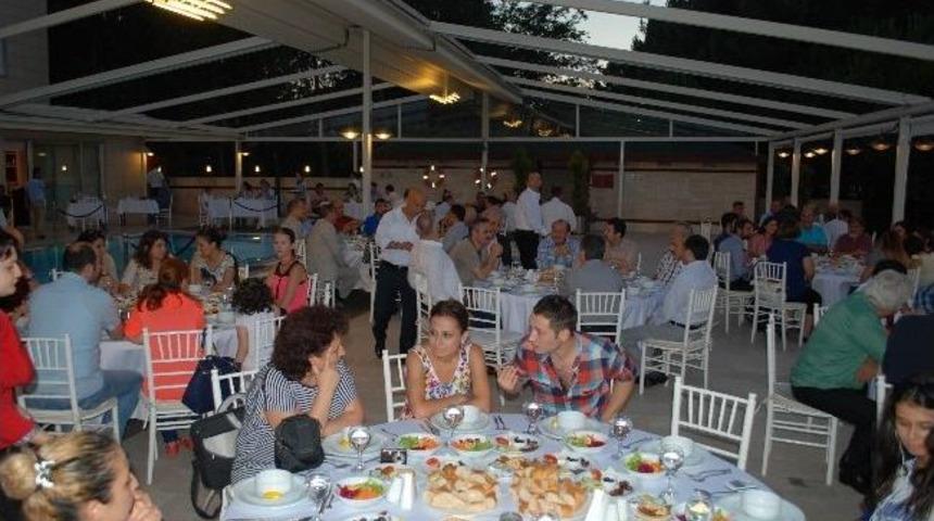 Ogc&rsquo;den İftar Yemeği