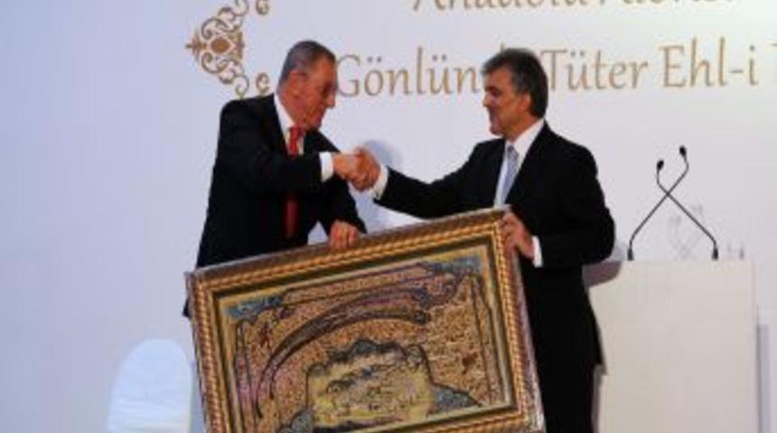 Cumhurbaşkanı G&uuml;l: Hi&ccedil; Kimsenin Birbirine &Uuml;st&uuml;nl&uuml;ğ&uuml; Yoktur