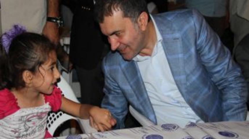 K&uuml;lt&uuml;r Bakanı &Ccedil;elik: Eski T&uuml;rkiye'nin K&ouml;hnelerinden Kurtulmuş Değiliz