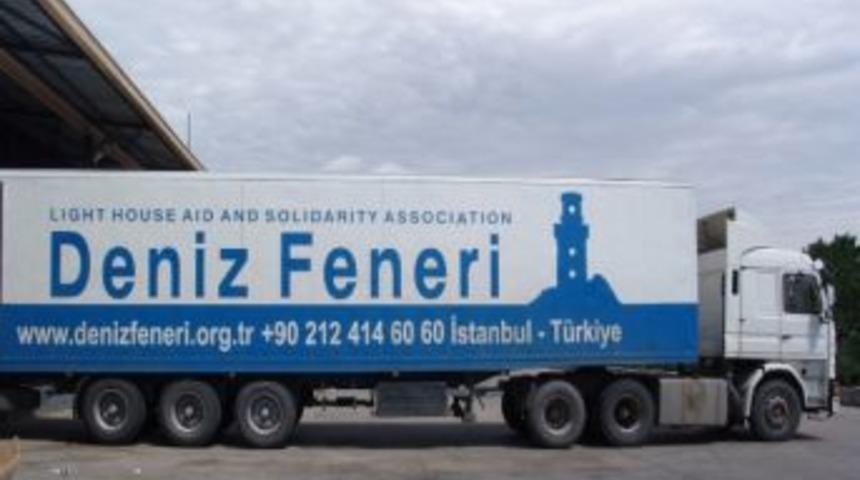 Deniz Feneri'nden Suriye&rsquo;ye 7 Tır Gıda Yardımı