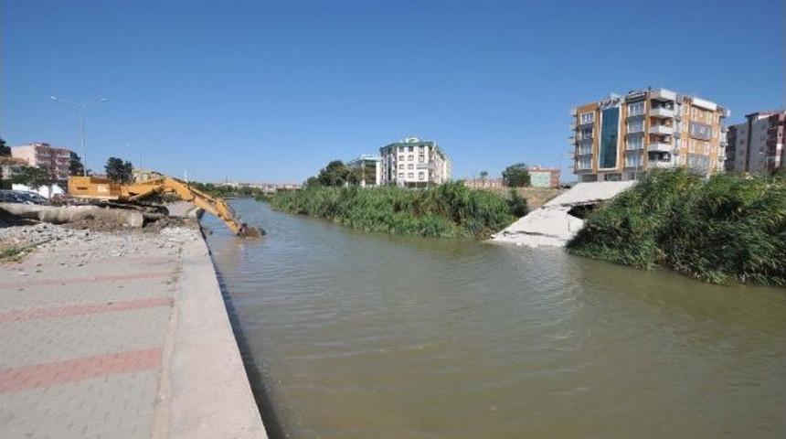 23 Nisan K&ouml;pr&uuml;s&uuml; Yenileme &Ccedil;alışmalarına Başlandı