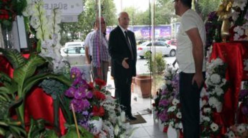 Belediye Başkanı Yaşar'dan Esnafa Ramazan Ziyareti