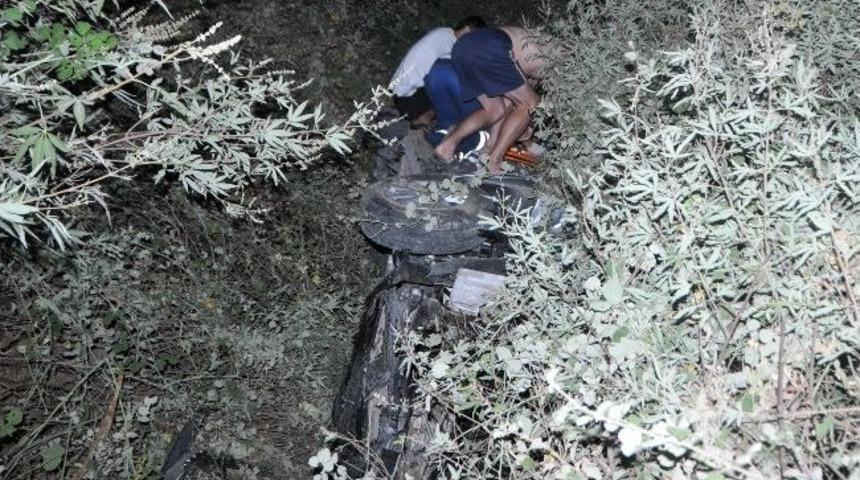 Ula'da Trafik Kazası; 2 Yaralı