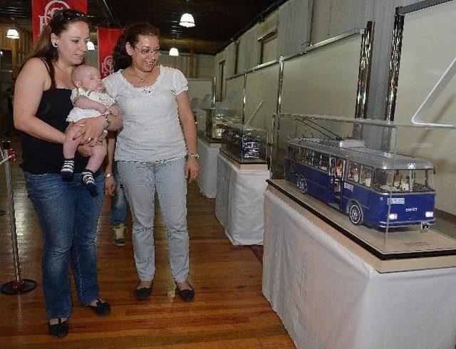 Eshot 70 Yaşında 1