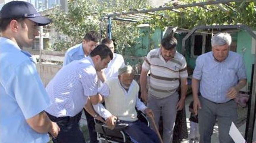 Kapaklı Belediyesi'nden Engellilere Tekerlekli Sandalye Yardımı