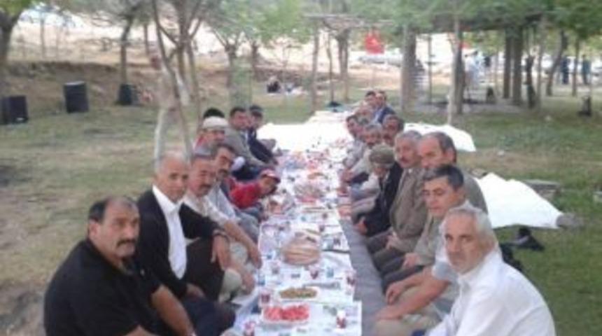 Kayseri &Uuml;lk&uuml; Ocakları Başkanı Selim G&uuml;m&uuml;ş, Yahyalı&rsquo;da İftara Katıldı