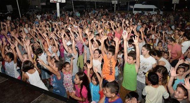 Evcilmen, Mahallelerde Vatandaşlarla Bir Araya Geliyor