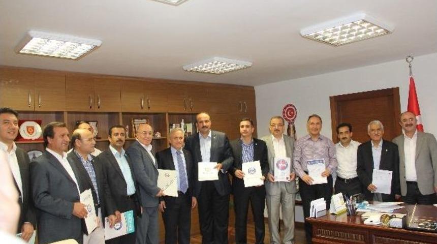 Memur-sen'in Toplu S&ouml;zleşme Tekliflerini Devlet Personel Başkanlığı'na Sunuldu