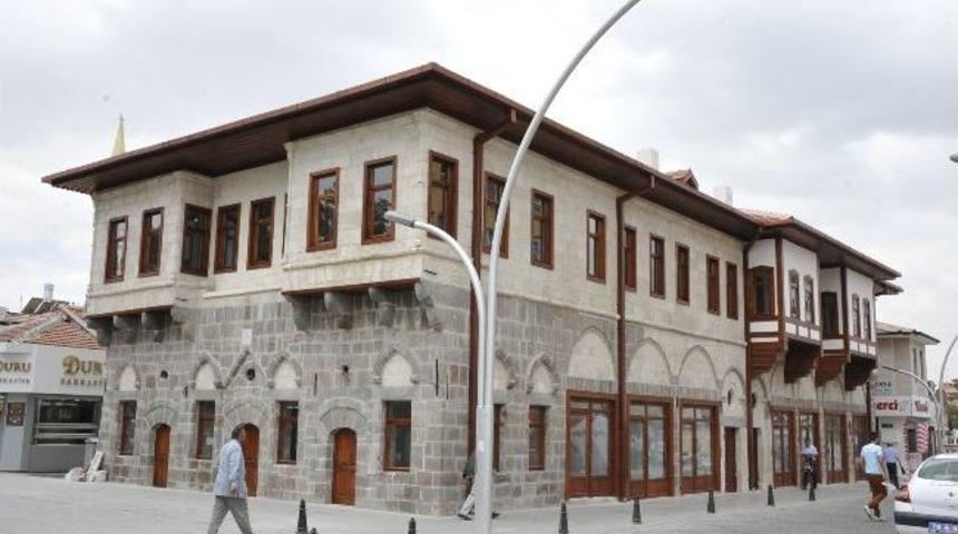 Karaman'da Taş Bina'nın Restorasyonu Tamamlandı
