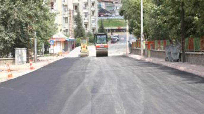 Talas Yenidoğan Mahallesi'nde Yollar Yenileniyor