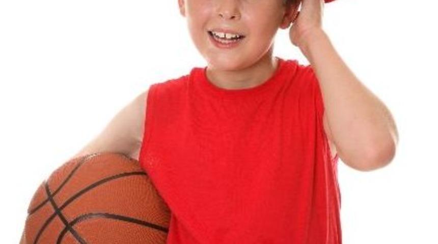 Spor &Ccedil;ocuğun &Ouml;zg&uuml;venini Artırıyor