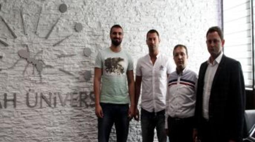 Melikşah Basketbol Takımı Iki Yeni Transfer Daha Yaptı