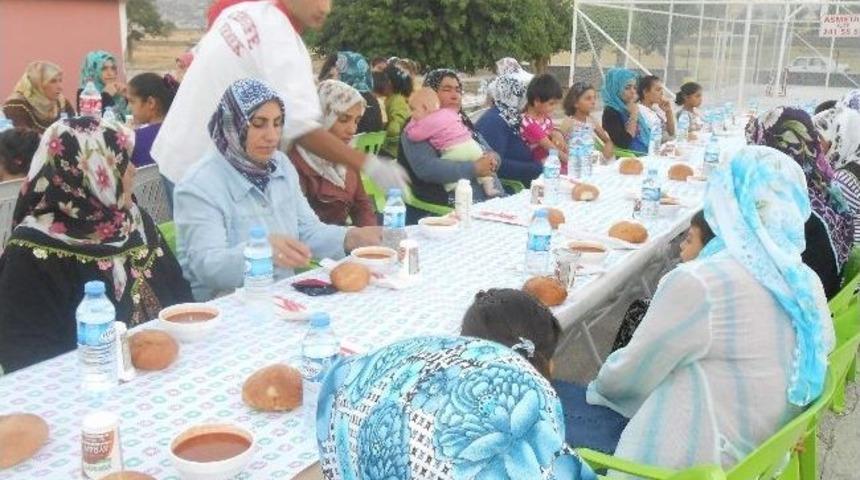 Sydv Dul Yetim Ve Kimsesizlere İftar Yemeği Verdi