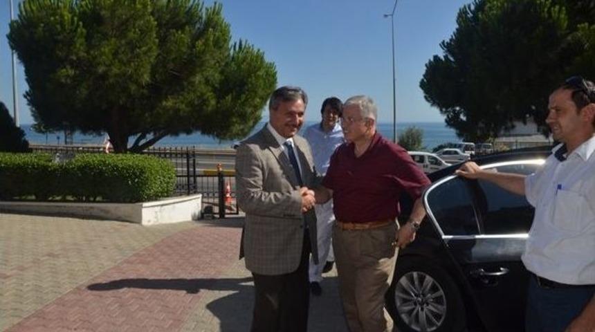 Milletvekili Akbulut&rsquo;tan Emniyete Ziyaret