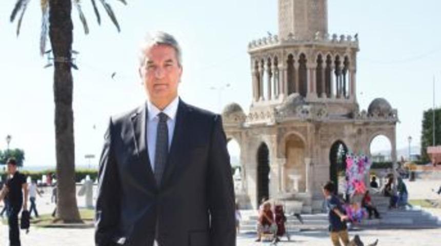 Egeli Turizmciler Bakan &Ccedil;elik&rsquo;i Bekliyor