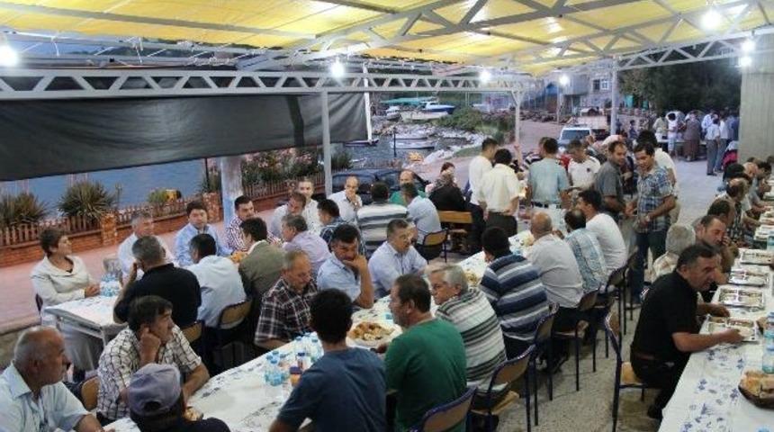 Tun&ccedil; Kurucaşile Belediyesi'nin İftarına Katıldı