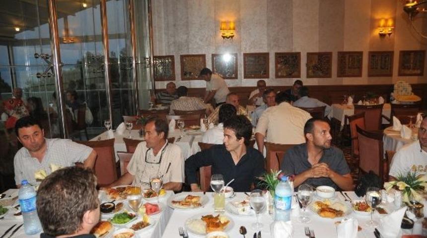 Basın Mensupları İftarda Buluştu