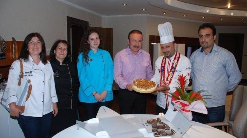 Başkan Doğan&rsquo;ın Ziyaret&ccedil;i Trafiği