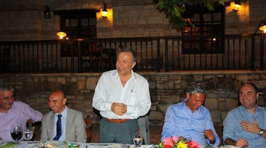 "sakinşehir"in Başkanına Turizme Katkı &Ouml;d&uuml;l&uuml;