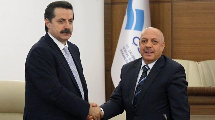 Bakan &Ccedil;elik'ten Iş&ccedil;ilere M&uuml;jde: Bayram &Ouml;ncesinde &Ouml;deme Gayretindeyiz