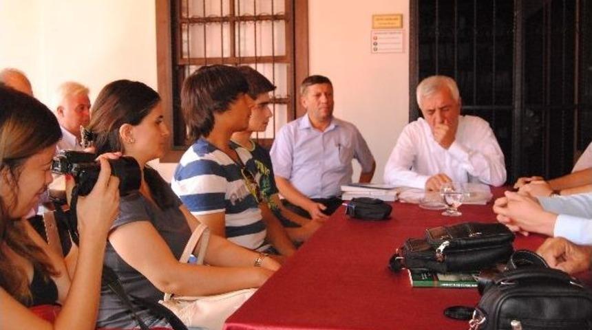 &Ouml;demiş'te Yerel Basın Tarihi İle Korunuyor