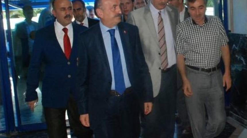 Bakan M&uuml;ezzinoğlu Şanlıurfa'da