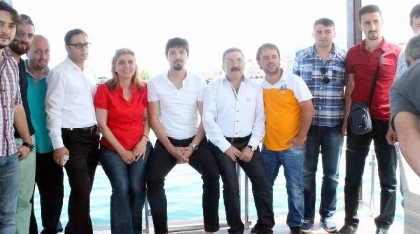 Tolga Zengin, G&ouml;zyaşlarını Tutamadı