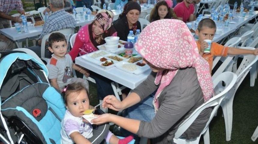 Kartepe Pınarbaşı'nda İlahi Ziyafeti