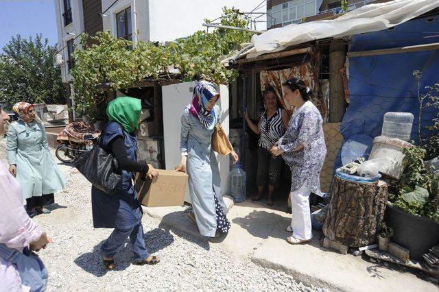 Çanakkale SEVGİDER Ihtiyaç Sahiplerini Sevindirdi