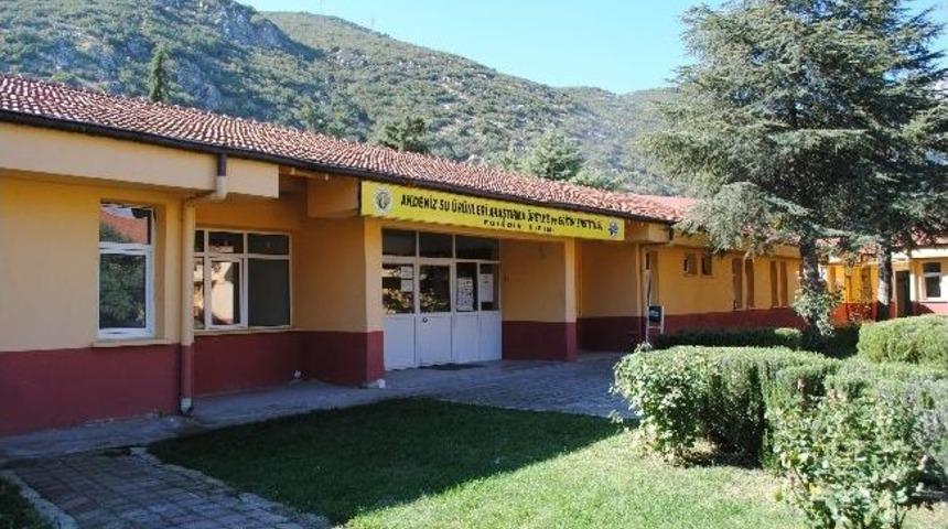 Eğirdir&rsquo;e Bağımsız Su &Uuml;r&uuml;nleri İstasyonu