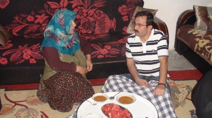 Başkan Uzunkaya Vatandaşla İftar A&ccedil;tı