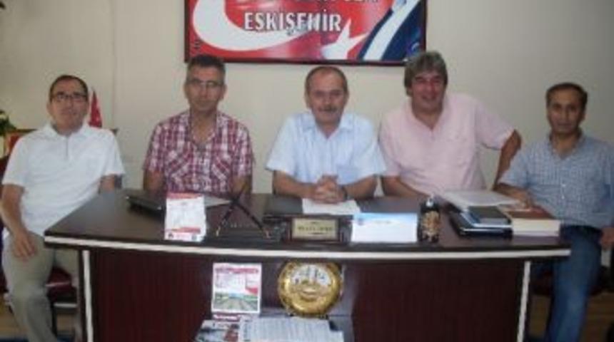 T&uuml;rk Sağlık-sen Eskişehir Şube Başkanı Mustafa &Ouml;zsoy: