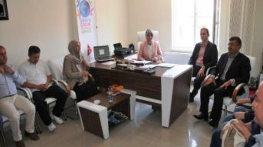 D&uuml;nya &Ccedil;ocuk Ve Gen&ccedil;lik Derneği Genel Kurulu Yapıldı