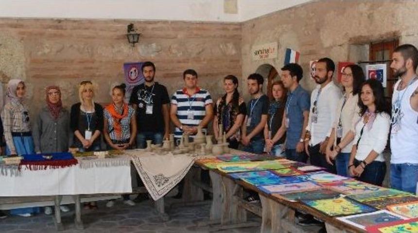 Yaşayan Efsaneler "yazmacılık Ve Ebru” Projesi