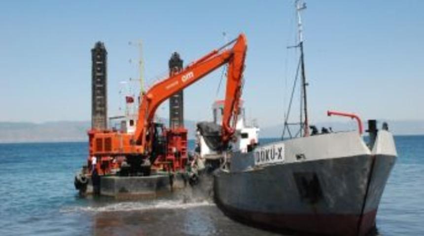 Budo İskelesinde Derinleştirme &Ccedil;alışmaları Başladı