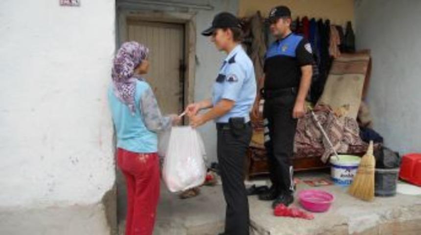 Toplum Destekli Polis'ten Ramazan Yardımı
