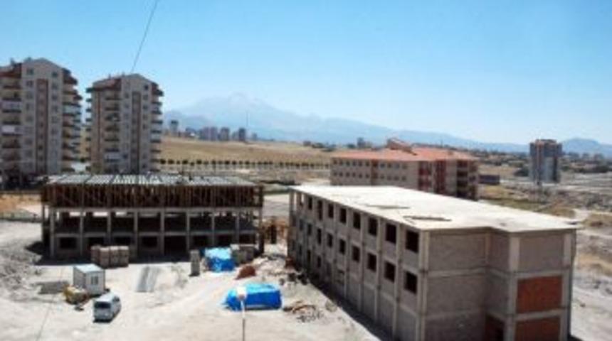 İldem B&ouml;lgesinin Okul Ihtiyacını Belediye Karşılıyor