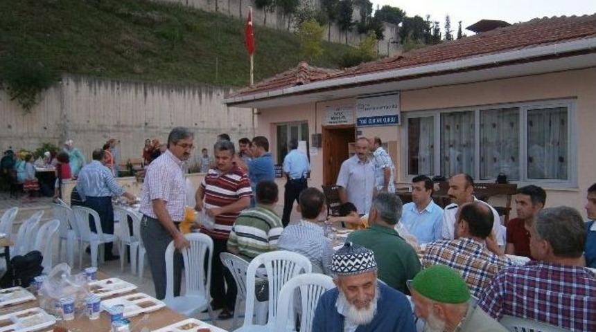 Fatsa Toki Camii Derneği'nin Kardeşlik İftarına Fatımatüz Zehra Derneği De Katıldı